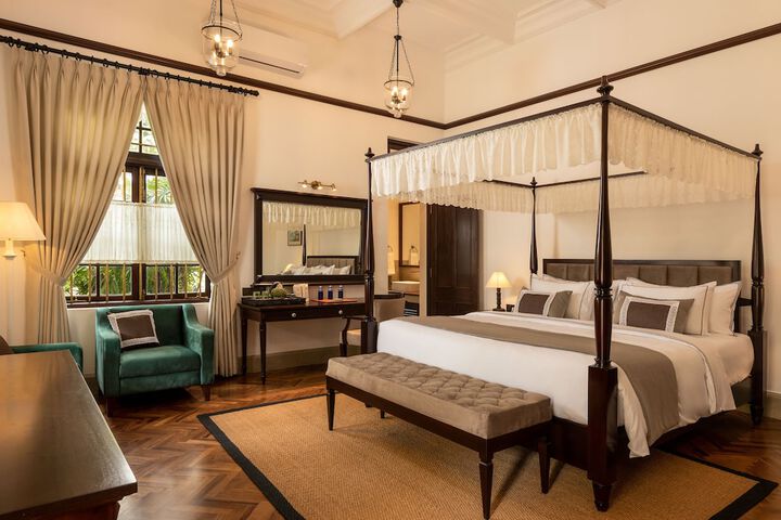 Room 4 of 31