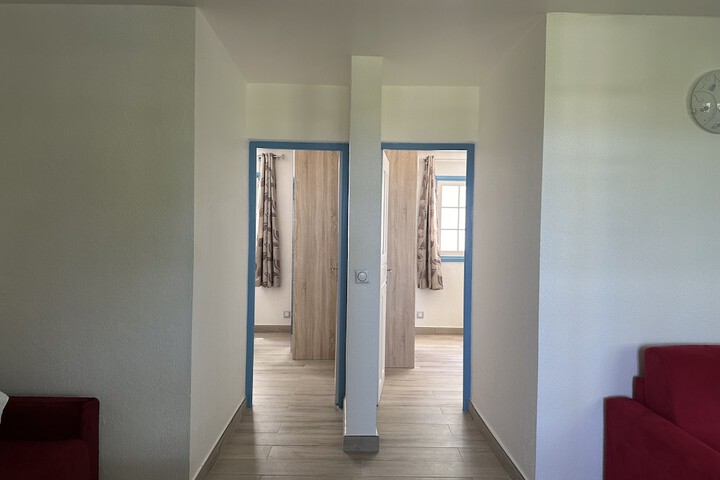 Room 18 of 91