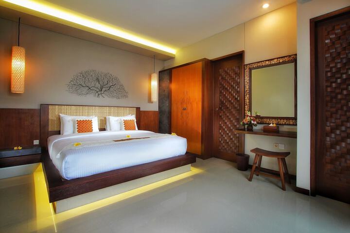 Room 7 of 64