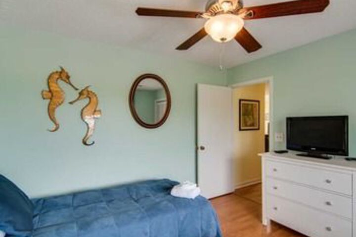 Room 15 of 47