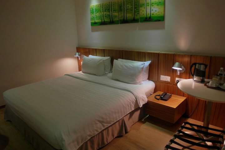 Room 11 of 55