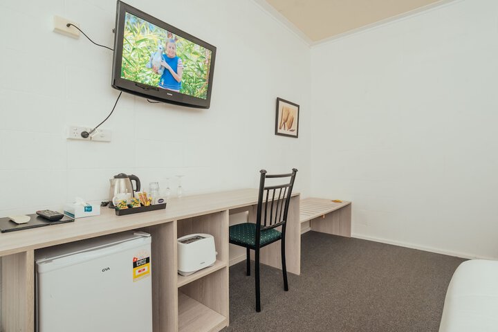 Room 15 of 79