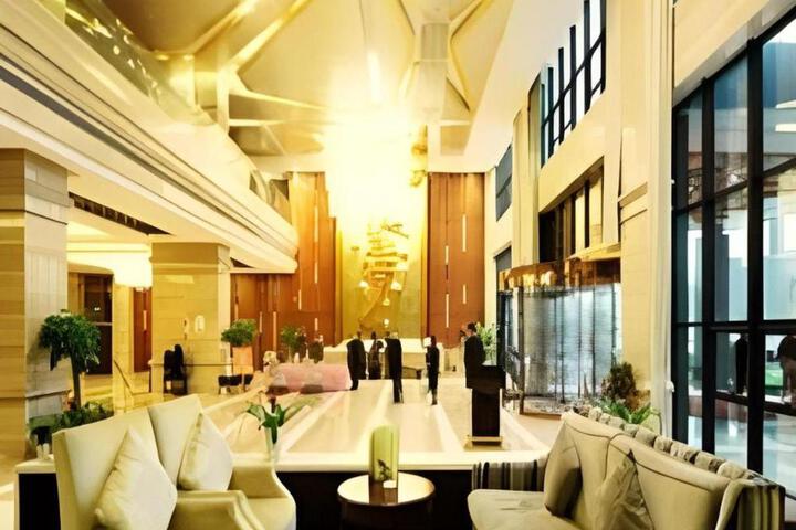 Ningbo East Shipu Hotel