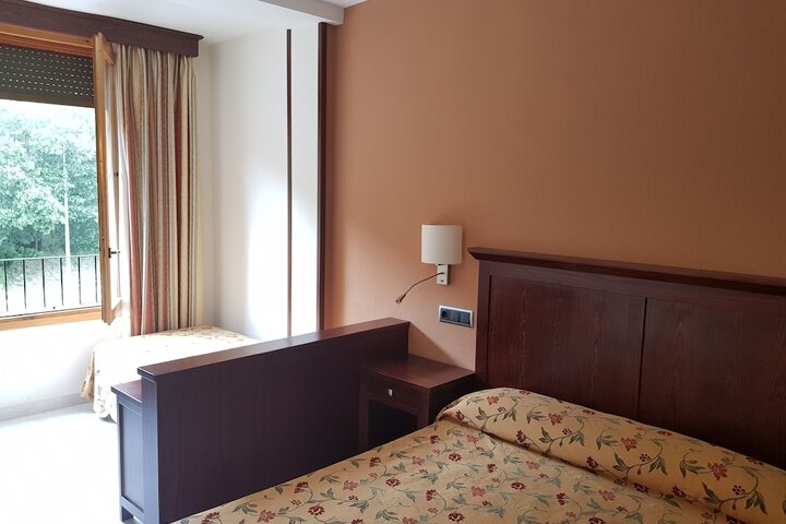 Room 25 of 50