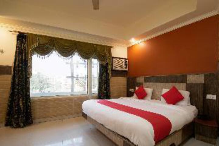 Room 2 of 22