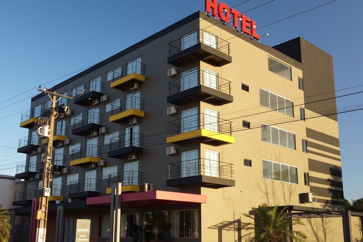Maison Hotel