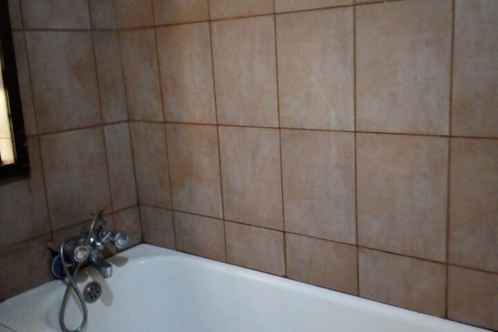 Room 10 of 10