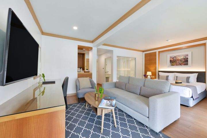 Room 45 of 101