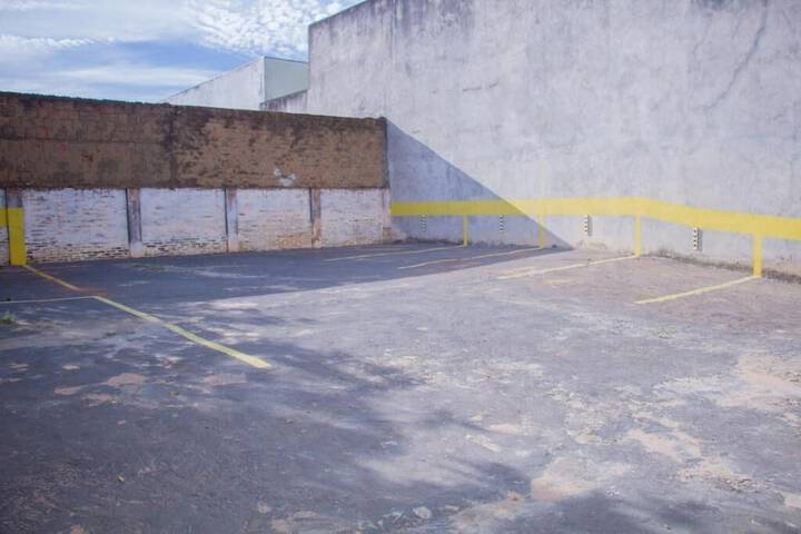 Property Grounds 58 of 65