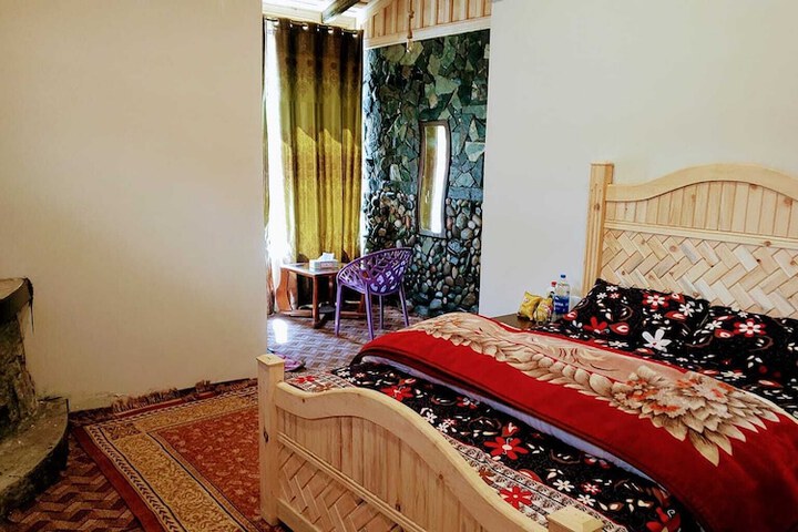Room 14 of 17