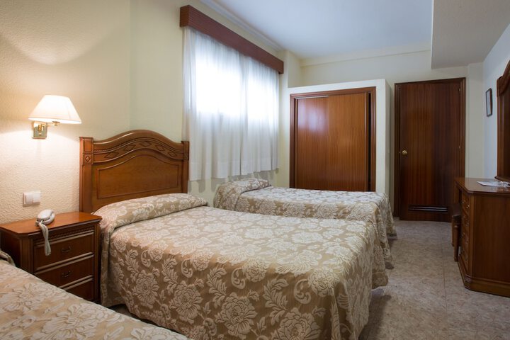 Room 8 of 29