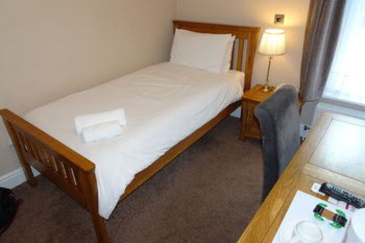 Room 34 of 44