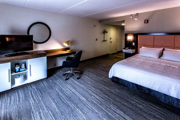 Room 26 of 45