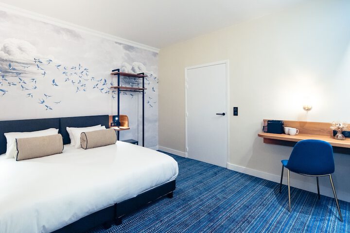 Room 18 of 71