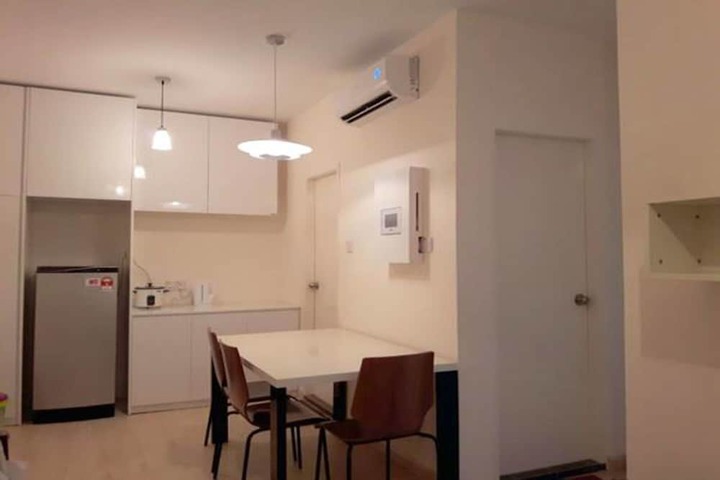 Room 3 of 19