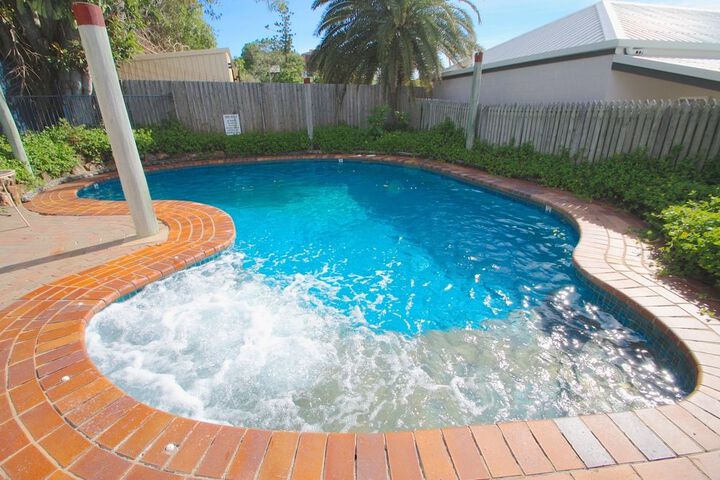 Pool 27 of 28