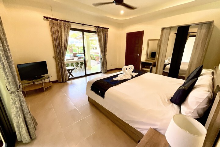 Room 20 of 91