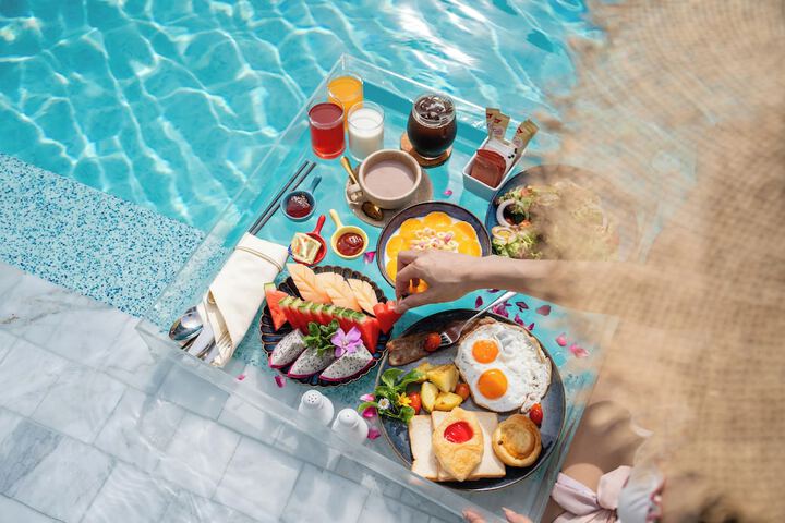 Breakfast/Coffee Service 70 of 80
