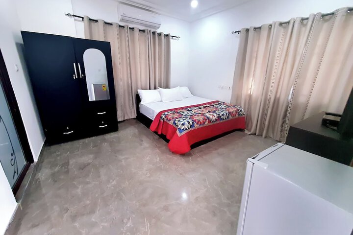 Room 3 of 21