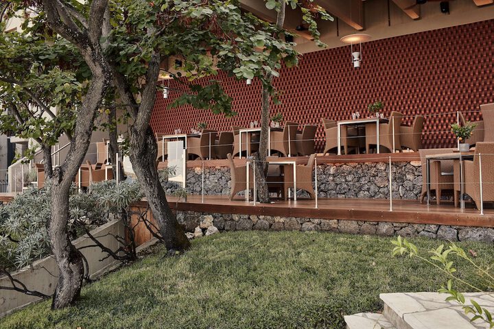 Dining 205 of 247