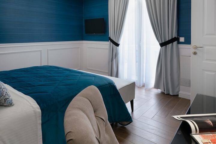 Room 10 of 63