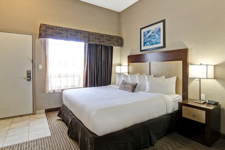 Room 12 of 31