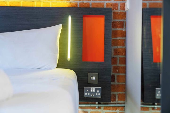 Room 14 of 53