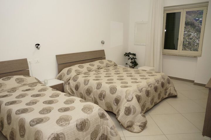 Room 15 of 51
