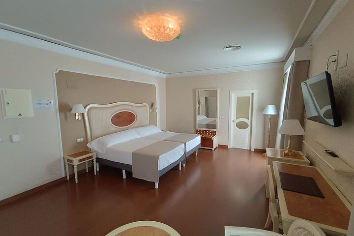 Room 20 of 54