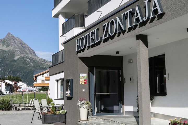 Hotel 27 of 37