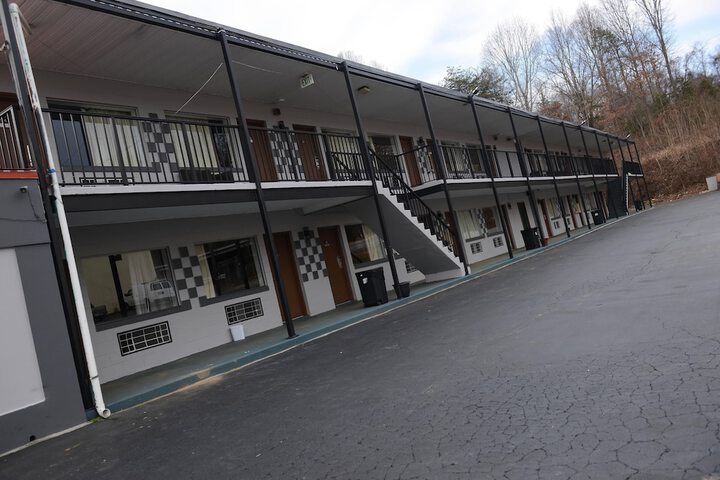 Hotel 43 of 43