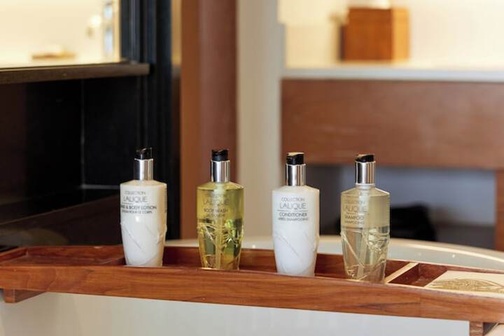 Room amenity
