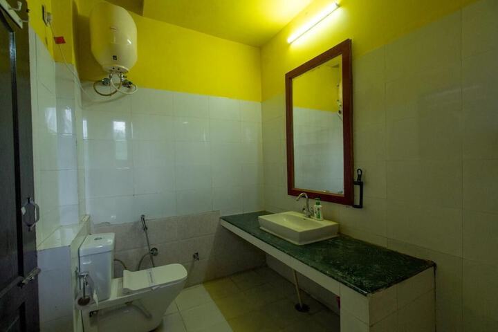 Room 29 of 51