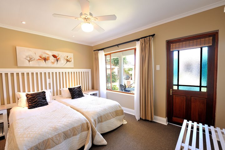 Room 8 of 46