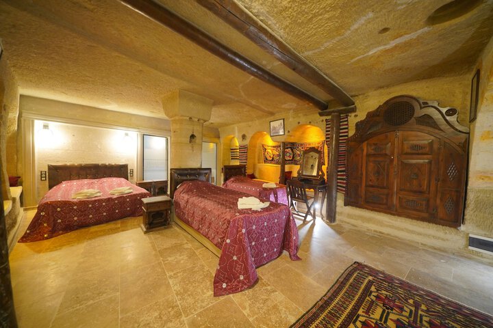 Room 35 of 130