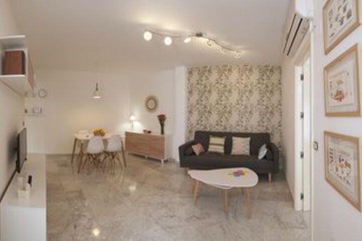 Room 25 of 25