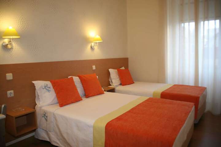 Room 14 of 21