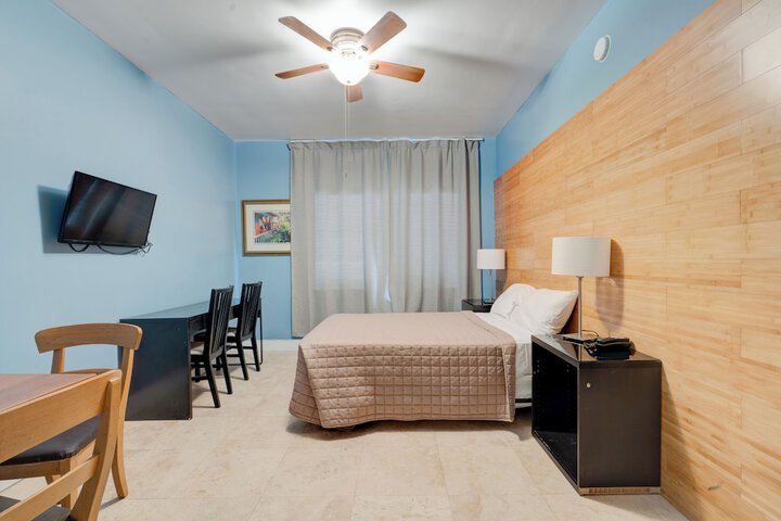 Triple 2 Double Beds (12 of 24)