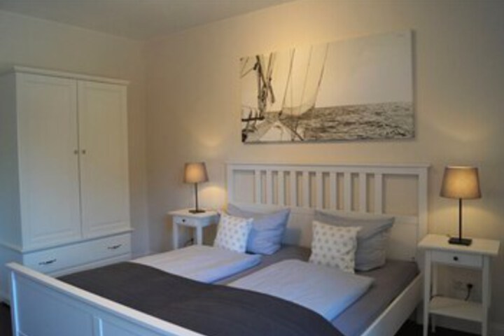 Room 42 of 54