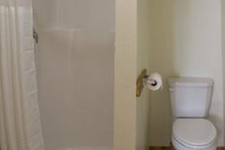 Room 4 of 59