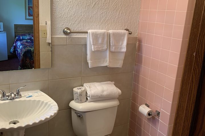 Room 43 of 75