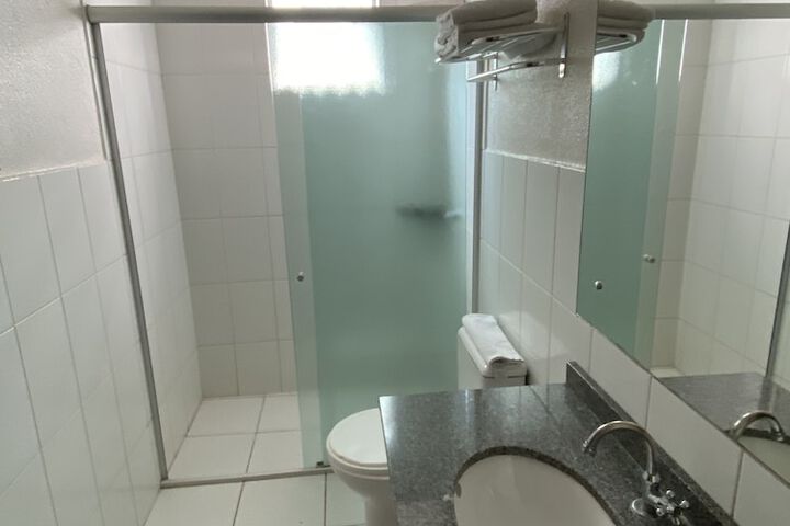 Room 18 of 27