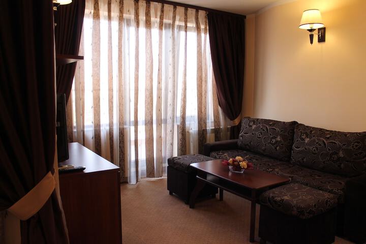 Room 41 of 93