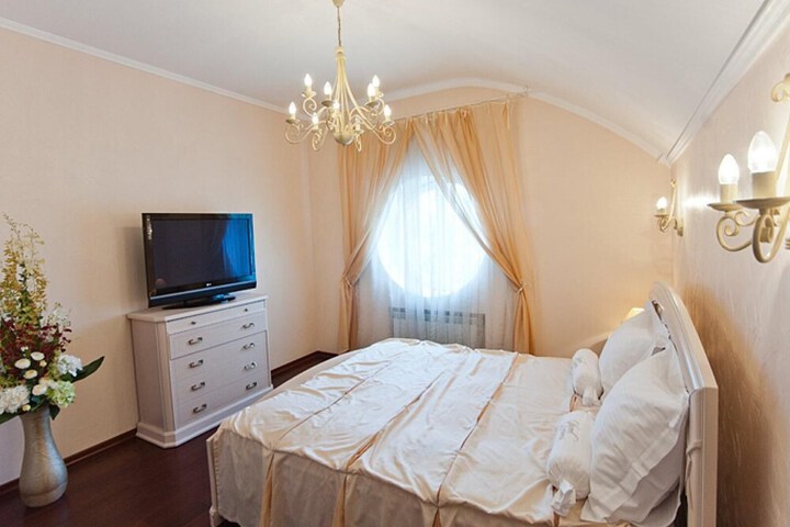 Room 34 of 68