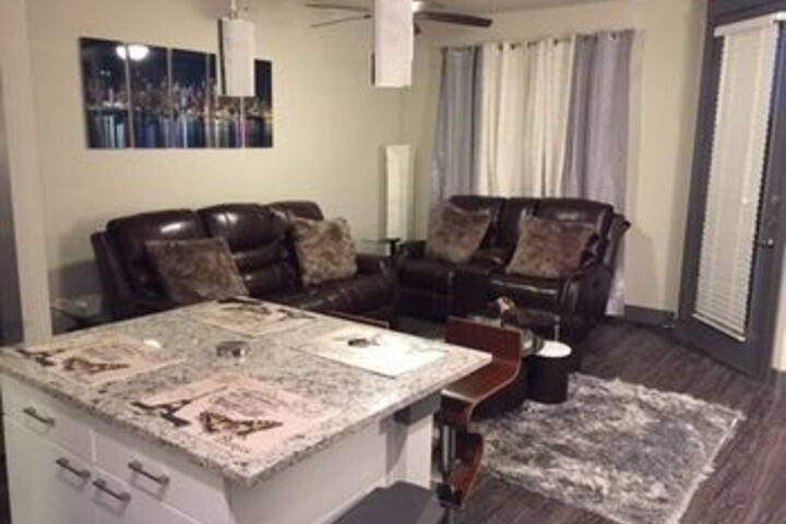 Photo of Executive Posh Lodge