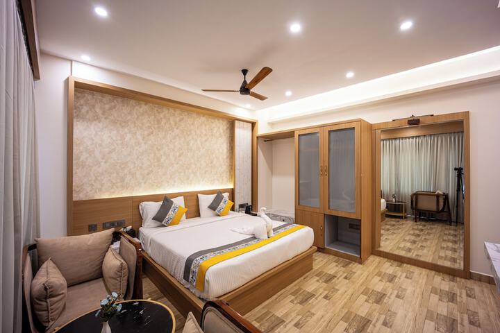 Room 12 of 70