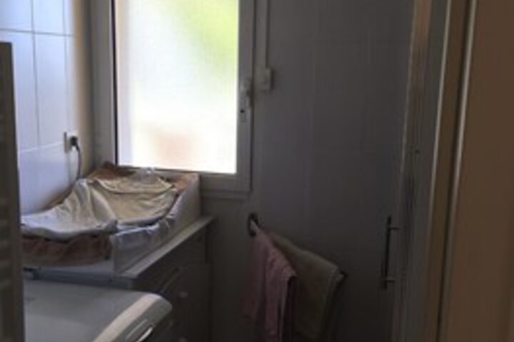 Room 15 of 37
