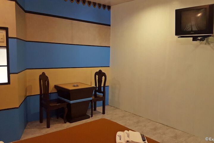 Room 35 of 45