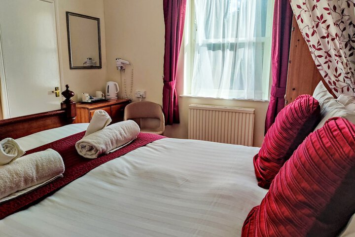 Room 32 of 90