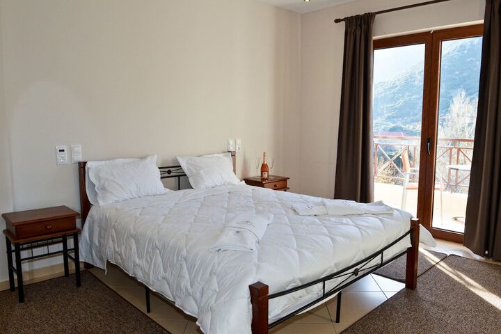 Room 7 of 26